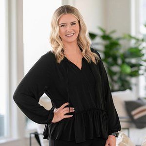 Meet your Posher, Brooke